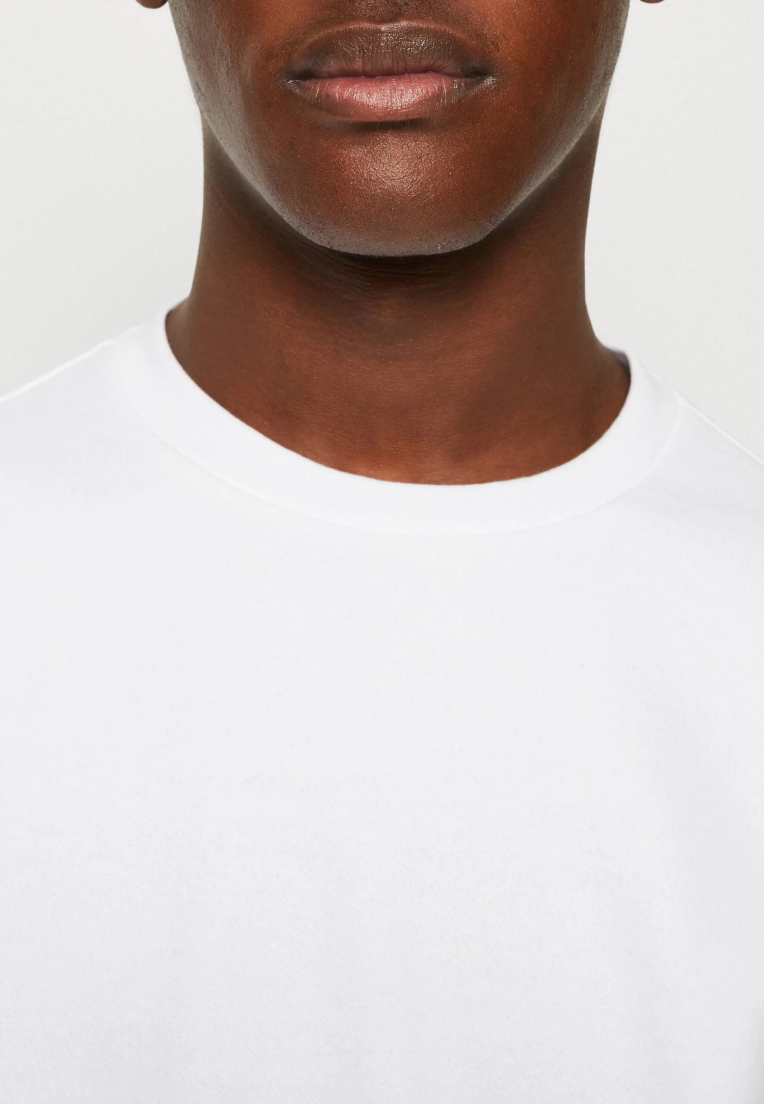 YOURTURN Unisex 2 Pack - Sweatshirt - Black/White 9 YOURTURN Unisex 2 Pack - Sweatshirt - Black/White – Image 7