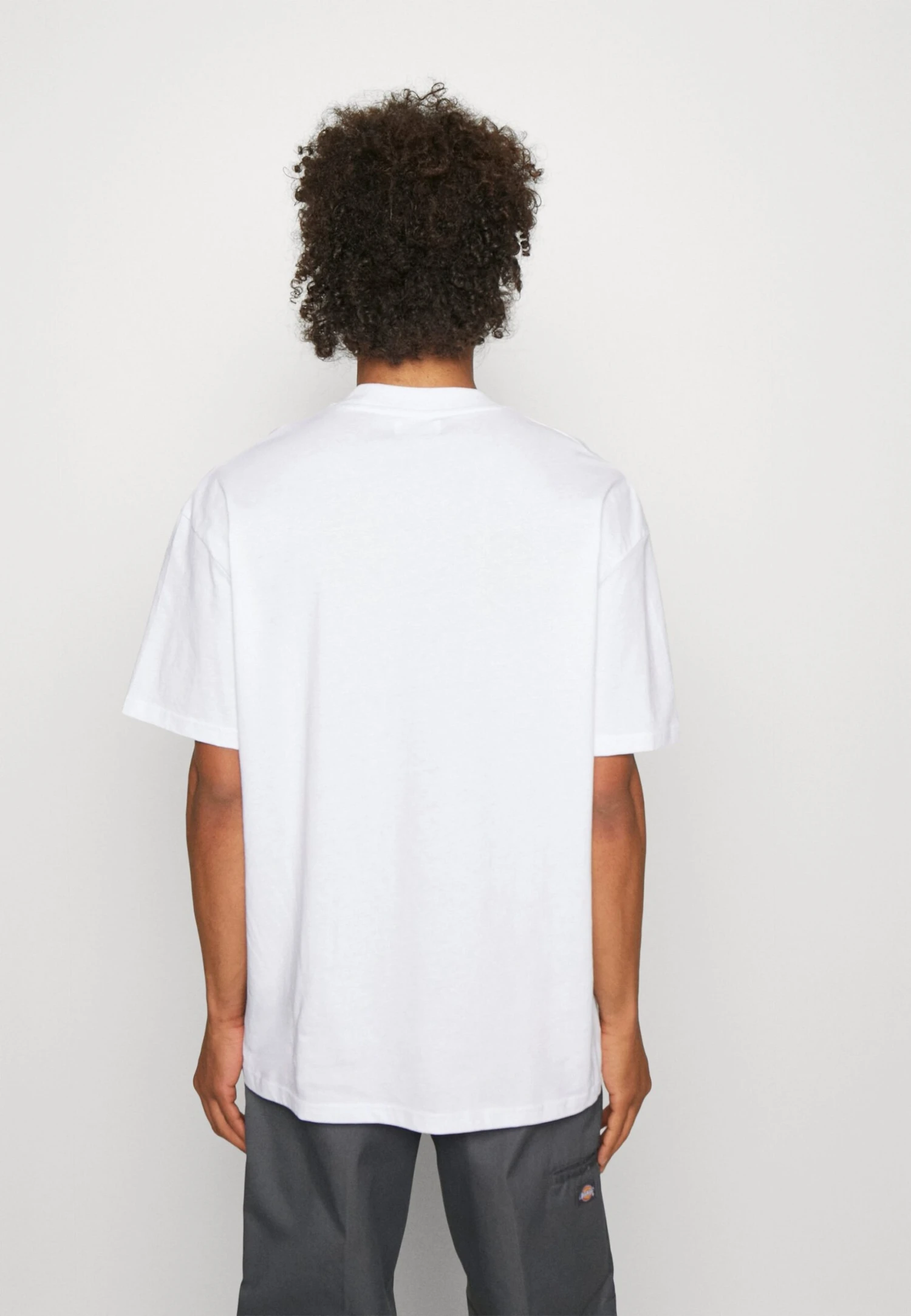 YOURTURN Rule Skull Graphic Tee Unisex - T-Shirt Imprimé - White 5 YOURTURN Rule Skull Graphic Tee Unisex - T-Shirt Imprimé - White – Image 3