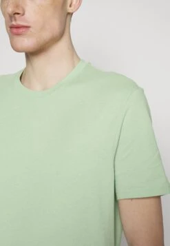 YOURTURN Unisex 5 Pack - T-Shirt Basique - White/Blue-Grey/Purple -Vêtements Soldes 12a76f8e41f240f6819416c01d4c0585