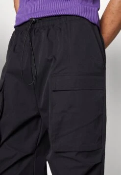 YOURTURN Unisex - Pantalon Cargo - Black -Vêtements Soldes 12c0eb3432924e5180ee844ffb94cc93