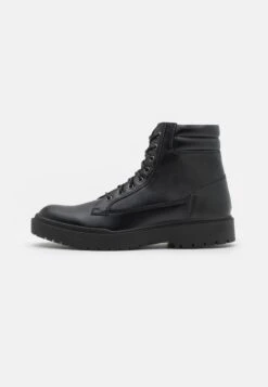 YOURTURN Bottines À Lacets - Black