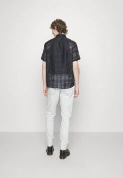 YOURTURN Mesh Shirt - Chemise - Black -Vêtements Soldes 1c58a84f03924ff8a6822e8adaee1e56