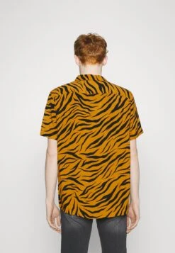 YOURTURN Genderless Resort - Chemise - Black -Vêtements Soldes 26a0454ac9574b92a5d21d45545ffa8f