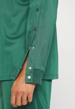 YOURTURN Unisex - T-Shirt À Manches Longues - Dark Green -Vêtements Soldes 2b7642b57fcd47a080bd29ebccc98ff5