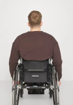 YOURTURN Unisex - Sweatshirt - Dark Brown -Vêtements Soldes 2dd3bc82e3c74e9292661f569b83a025