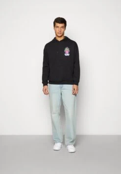 Vêtements Soldes -Vêtements Soldes 3306915ff9b5409e87180ad2760e0c04