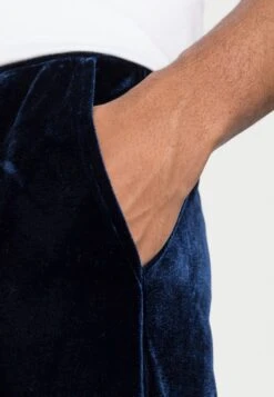 YOURTURN Festive Jogger Unisex - Pantalon De Survêtement - Dark Blue 11 YOURTURN Festive Jogger Unisex - Pantalon De Survêtement - Dark Blue -Vêtements Soldes 34687897af5d4ab2821711d3e1fd1b46