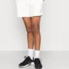 YOURTURN Basic Unisex - Short - White 1 YOURTURN Basic Unisex - Short - White -Vêtements Soldes 3edc732da8184ac0883d6da82f0163c3