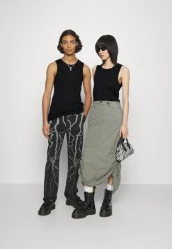 YOURTURN Slim Fit Ribbed Tank Unisex 2 Pack - Débardeur - White/Black