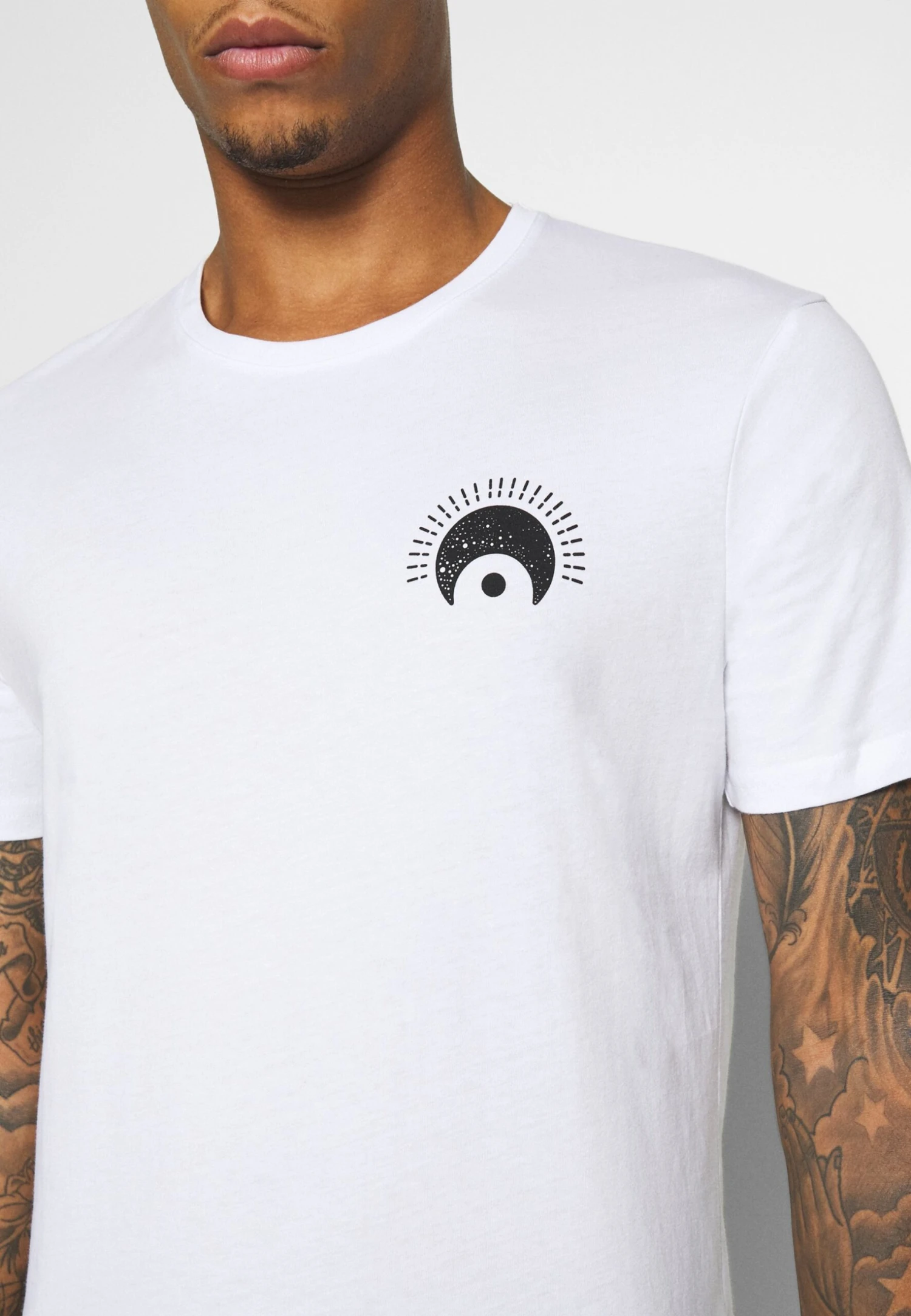 YOURTURN Eye Moon Tee Unisex - T-Shirt Imprimé - White 8 YOURTURN Eye Moon Tee Unisex - T-Shirt Imprimé - White – Image 6