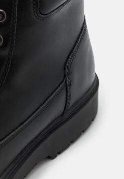 YOURTURN Bottines À Lacets - Black 13 YOURTURN Bottines À Lacets - Black -Vêtements Soldes 652904ed9ce04a758e4b01a406b43088