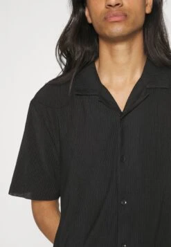 YOURTURN Plisse Shirt Unisex - Chemise - Black -Vêtements Soldes 71675004d1314dcd89b13267f73850ba