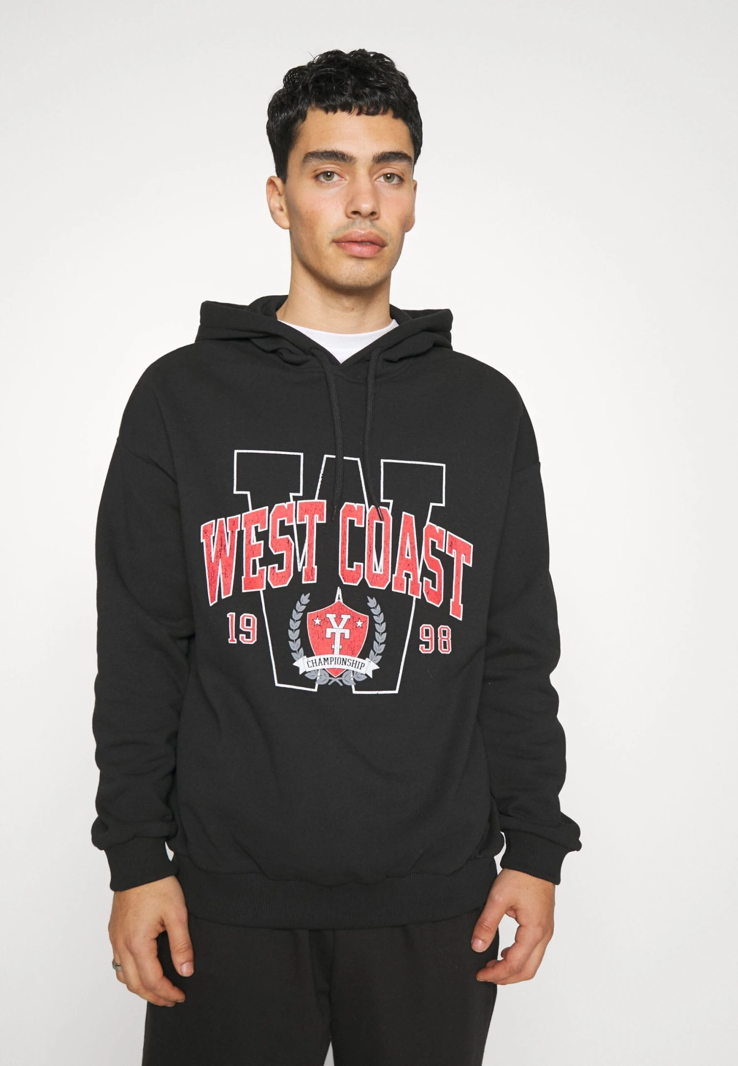 YOURTURN Sweatshirt - Black 6 YOURTURN Sweatshirt - Black – Image 4