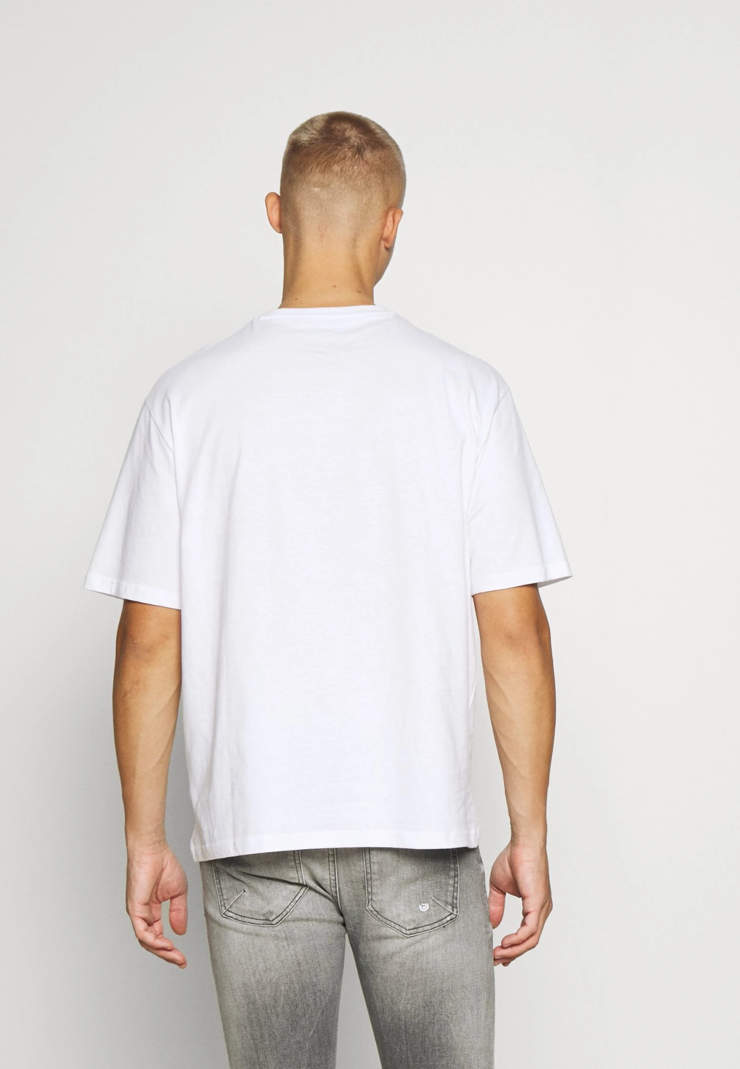 YOURTURN 3Pack Unisex - T-Shirt Basique - Black/Light Grey/White 5 YOURTURN 3Pack Unisex - T-Shirt Basique - Black/Light Grey/White – Image 3