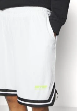 YOURTURN Unisex - Short - White -Vêtements Soldes 7de5f7e1fde542a78bb8b63e5f53b23f