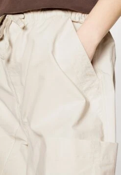 YOURTURN Unisex - Pantalon Cargo - White 13 YOURTURN Unisex - Pantalon Cargo - White -Vêtements Soldes 892484af120746f4bb71cb01e388ad6c