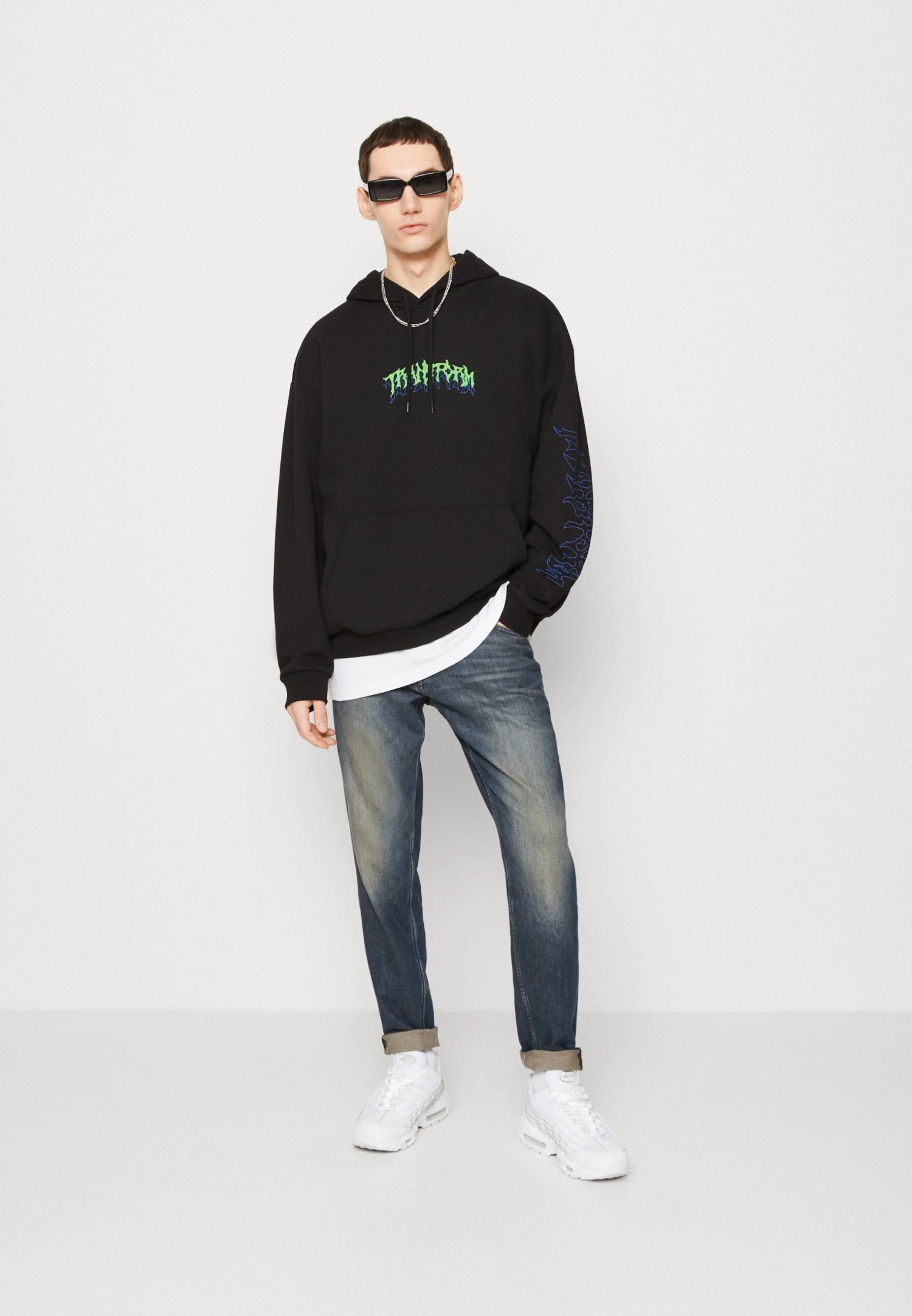 YOURTURN Transform Unisex - Sweatshirt - Black 4 YOURTURN Transform Unisex - Sweatshirt - Black – Image 2