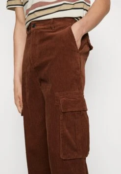 YOURTURN Corduroy Unisex - Pantalon Cargo - Dark Brown -Vêtements Soldes 90e0f6769eeb4461833d00811eab3b76