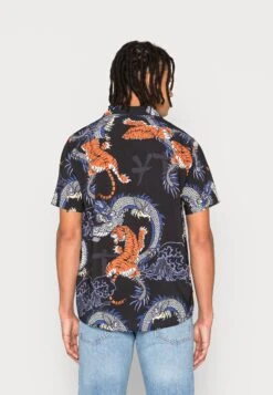 YOURTURN Unisex - Chemise - Black -Vêtements Soldes 97ad13ea3fe94ff3a65a60f02b5d1801