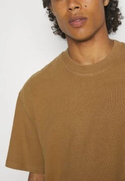 YOURTURN Unisex - T-Shirt Basique - Beige -Vêtements Soldes 983f77759d2441d68f2570b0c0e4df4f