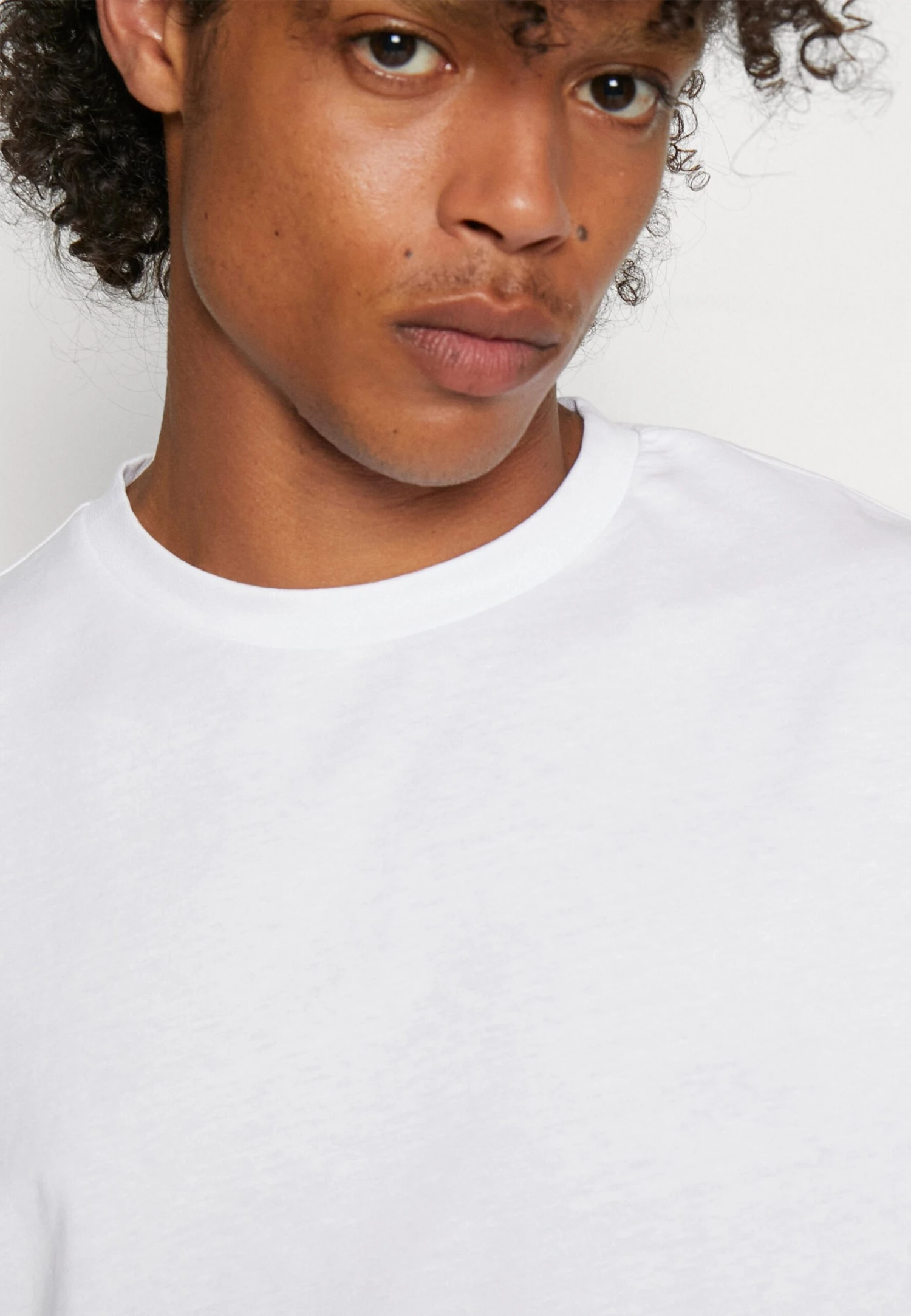 YOURTURN 3Pack Unisex - T-Shirt Basique - White/Dark Grey /Dark Brown 9 YOURTURN 3Pack Unisex - T-Shirt Basique - White/Dark Grey /Dark Brown – Image 7