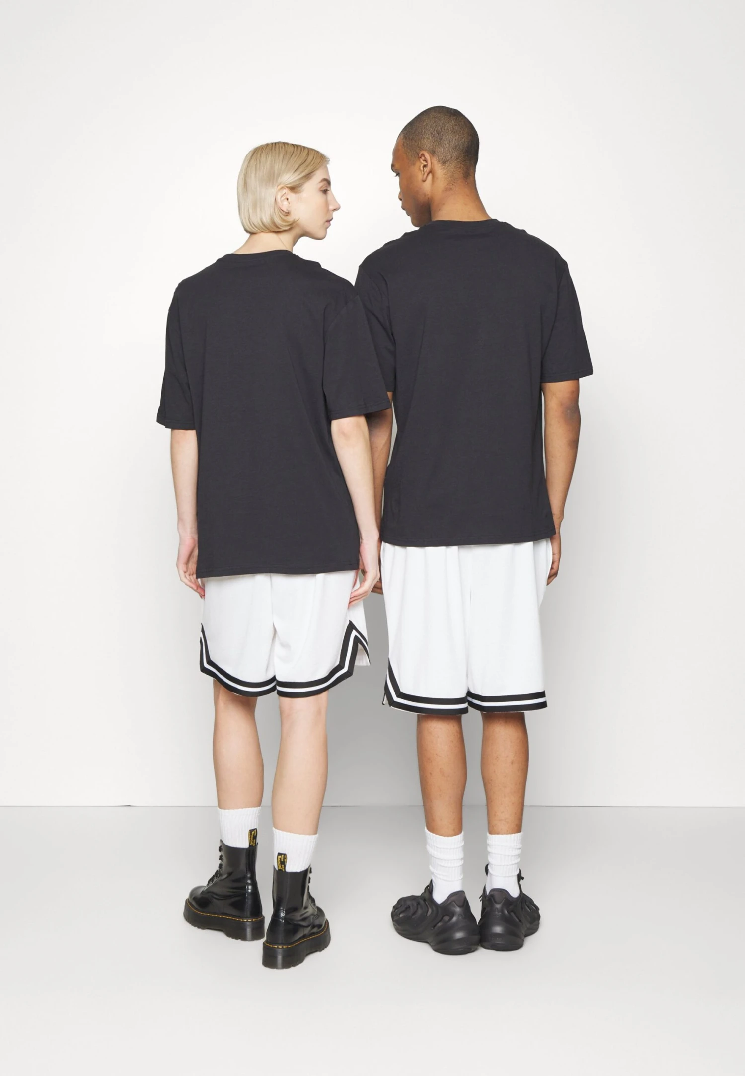 YOURTURN 3Pack Unisex - T-Shirt Basique - White/Mint/Black 7 YOURTURN 3Pack Unisex - T-Shirt Basique - White/Mint/Black – Image 5