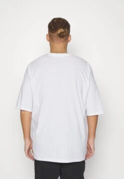 YOURTURN Unisex 3 Pack - T-Shirt Basique - White/Lilac/Black -Vêtements Soldes a1a76bf9906b4a7da28a38512a08dc52