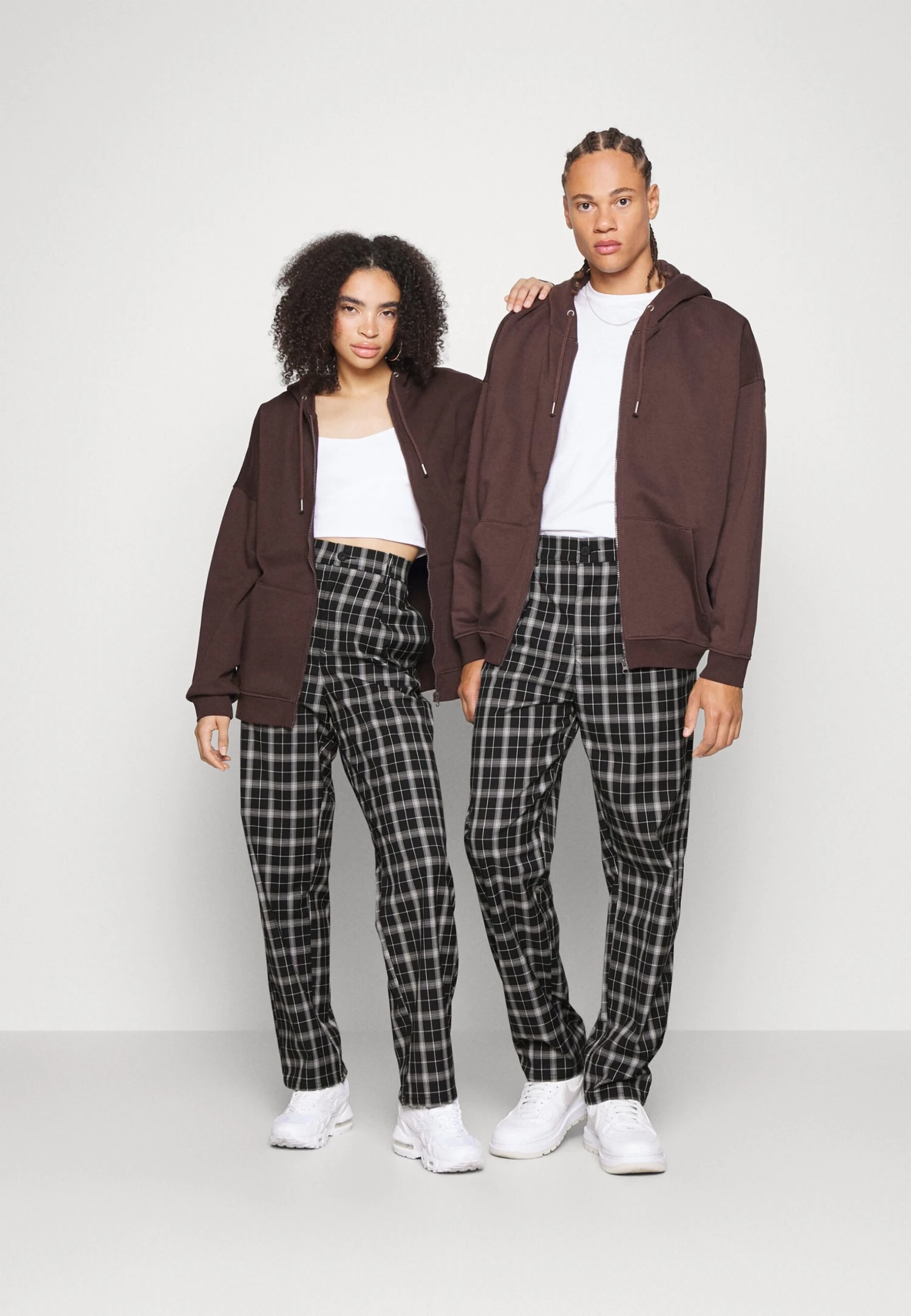 YOURTURN Unisex - Pantalon Classique - Black 4 YOURTURN Unisex - Pantalon Classique - Black – Image 2