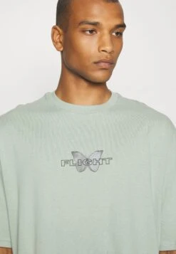 YOURTURN Unisex - T-Shirt Imprimé - Green 15 YOURTURN Unisex - T-Shirt Imprimé - Green -Vêtements Soldes a6fca6baafe241f4b1fa8b1e824e12ff