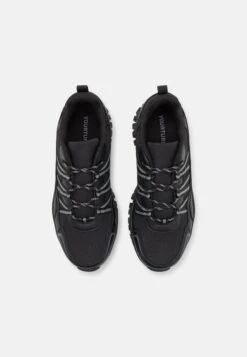 YOURTURN Unisex - Baskets Basses - Black -Vêtements Soldes aa71019f124944bfb3dd1676f2c72bd0