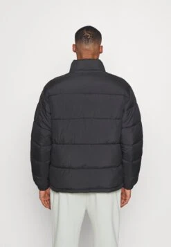 YOURTURN Oversize Puffer Jacket Unisex - Veste D'Hiver - Black 9 YOURTURN Oversize Puffer Jacket Unisex - Veste D'Hiver - Black -Vêtements Soldes b57499cc4ae34e7f9e98987799f2440f