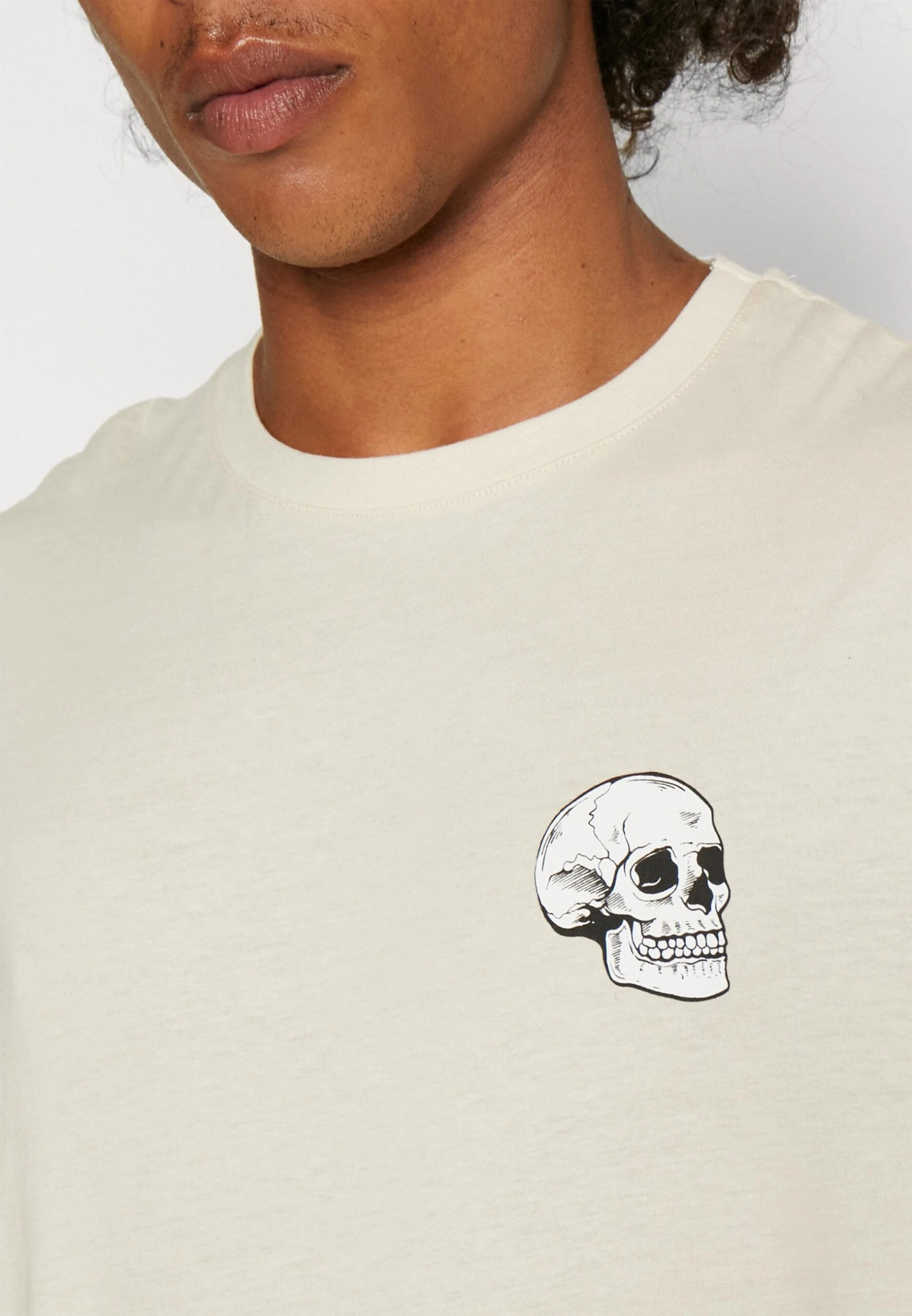 YOURTURN Skull Graphic - T-Shirt Imprimé - Beige 8 YOURTURN Skull Graphic - T-Shirt Imprimé - Beige – Image 6
