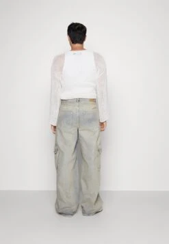 YOURTURN Unisex - Jean Boyfriend - Light Blue Denim 12 YOURTURN Unisex - Jean Boyfriend - Light Blue Denim -Vêtements Soldes ceaa8ab20c7c473f9c0c8b842dfbb248