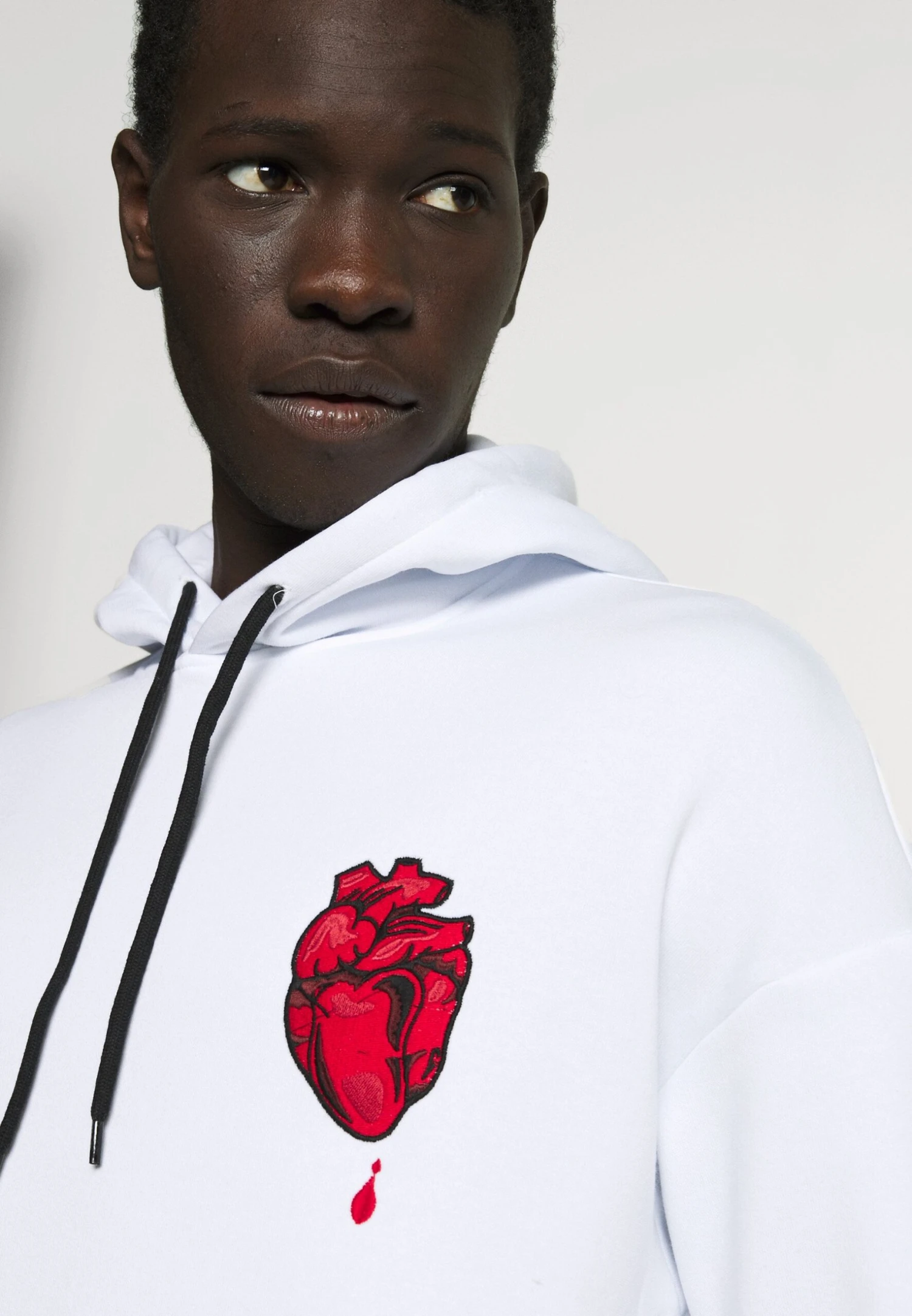 YOURTURN Sweat À Capuche - White 7 YOURTURN Sweat À Capuche - White – Image 5