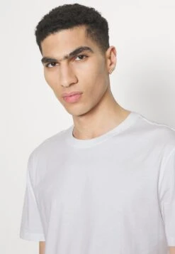 YOURTURN Unisex 5 Pack - T-Shirt Basique - White/Apricot/Light Blue -Vêtements Soldes d7c378d669e24d70b149f93e813a6fc4